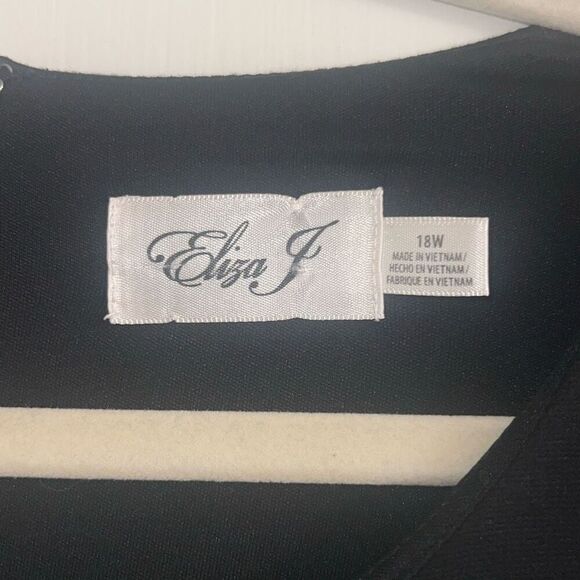 ✨Eliza J Bell Sleeve Tiered Fit & Flare Sz 18W Dress✨ - Picture 9 of 11